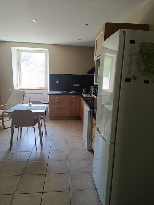 Appartement 2 A 4 Personnes Antraigues Ngoại thất bức ảnh